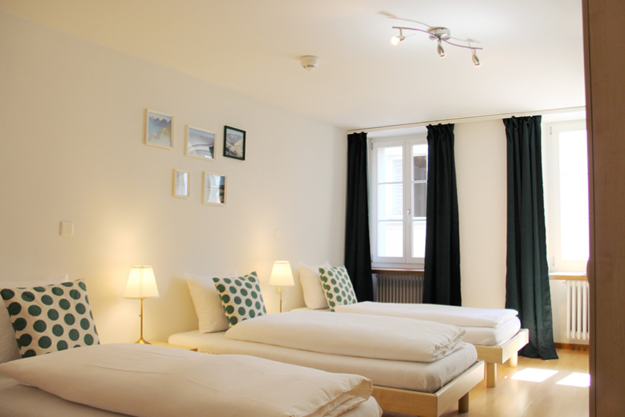 Standard Dreibett Zimmer